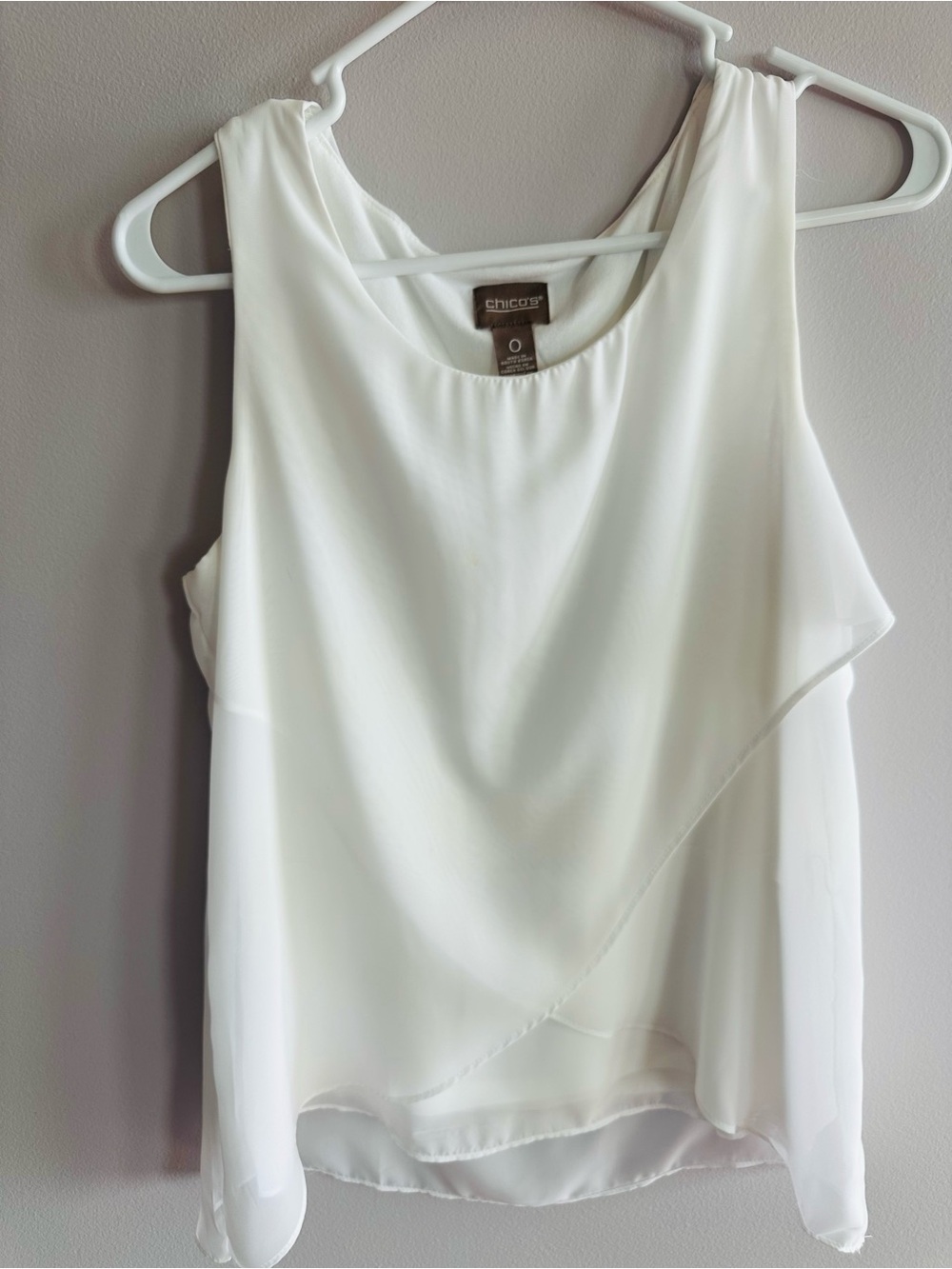 Chico’s Sleeveless White Layered Tunic Size 0 (Small)